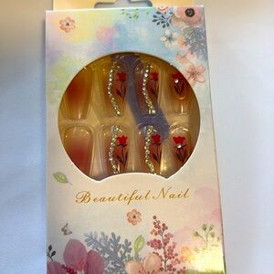 🌹 Press on Nails.With a Rose. Very clear tips 🌹